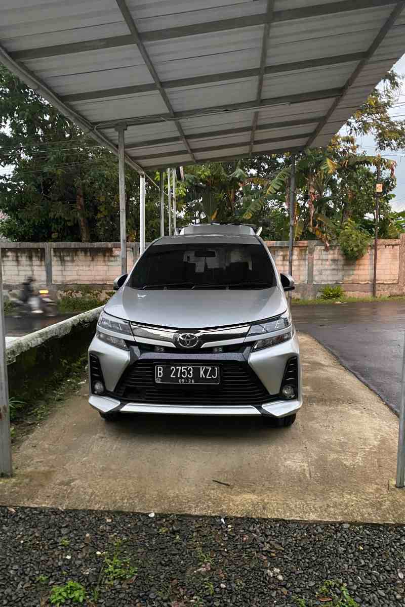 Armada Mobil Hiace