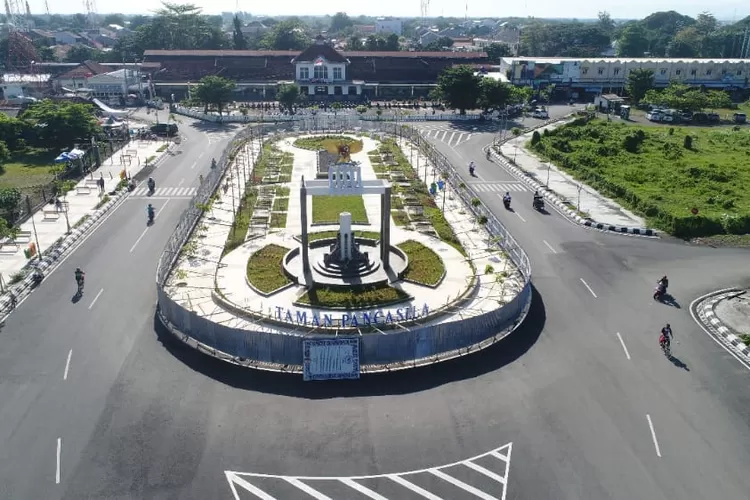 Travel Tegal - Jabodetabek